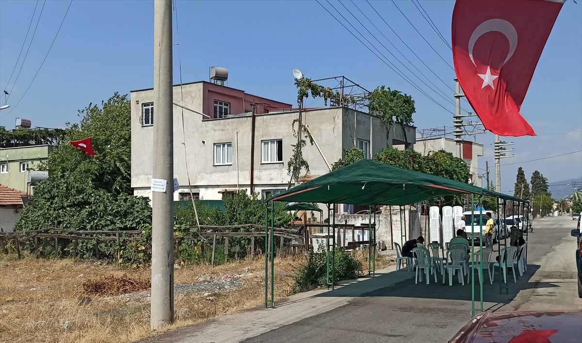 Hakkari'de Şehit Olan Askerin Osmaniye'deki Ailesine Şehadet Haberi Ulaştırıldı