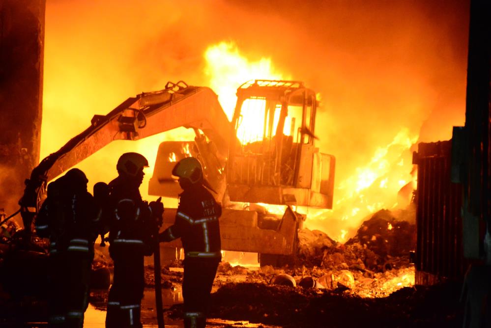 Yaklaşık 3 saatte kontrol altına alındı