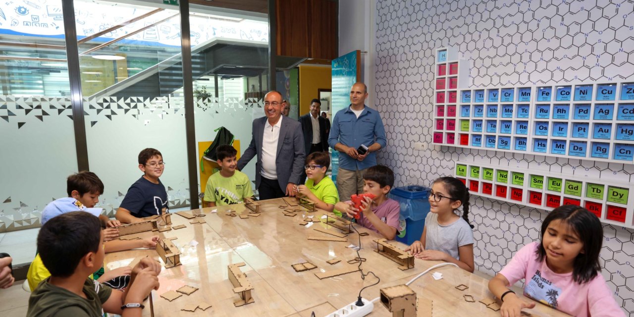 Başkan Kavuş'tan Meram Yaz Okulu’na Sürpriz Ziyaret