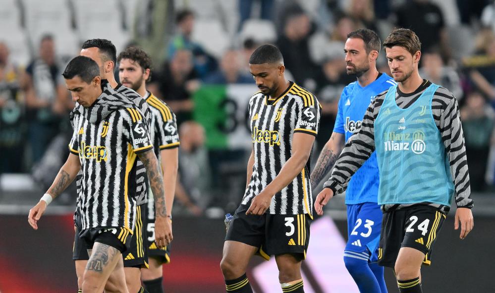 UEFA, Juventus'u Men Etti