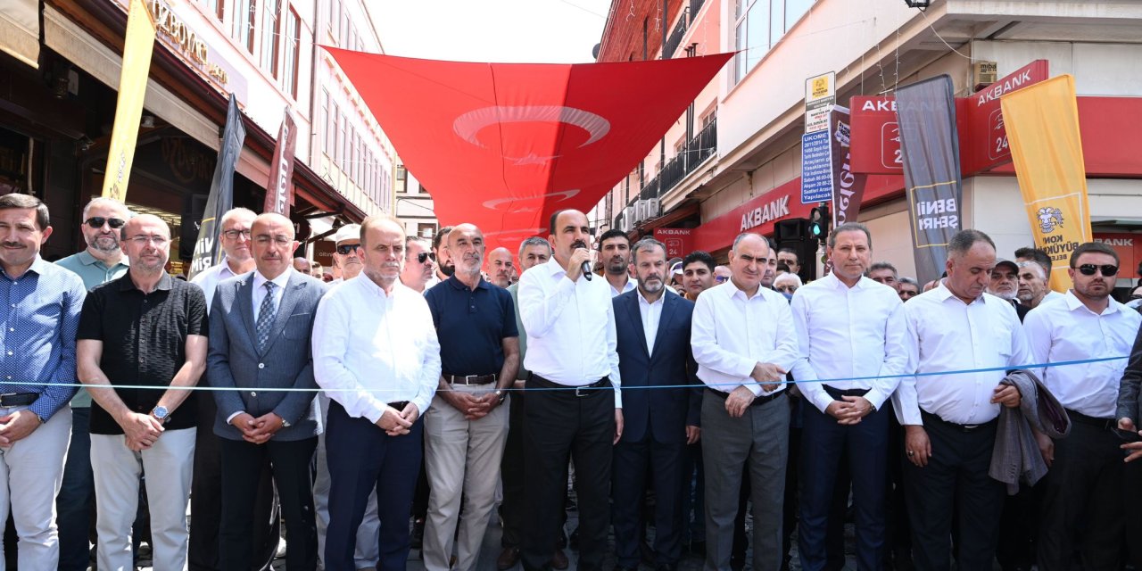 2. “Tarihi Bedesten Alışveriş Günleri” Büyük Coşkuyla Başladı