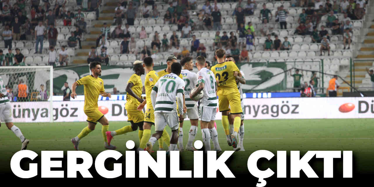 Konyaspor maçında gerginlik!