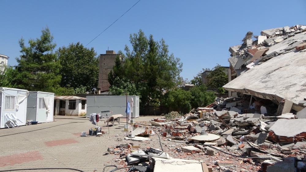 Kontrollü yıkım kontrolden çıktı