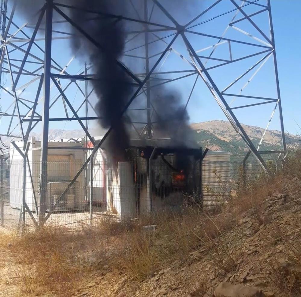 Trafo yangını korkuttu!