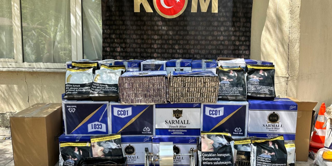 Tel Örgü Dükkanı Sigara İmalathanesi Çıktı