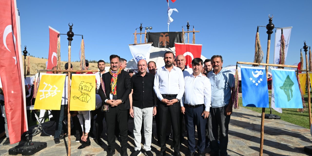 Selçuklu Belediyesi Ahlat’ta Zafer Coşkusuna Ortak Oldu