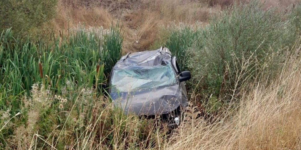 Konya’da hafif ticari araç takla attı: 1 yaralı