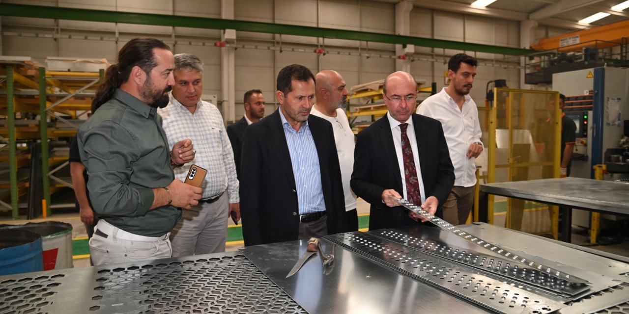 Vekil ve Başkan ‘dan Sanayici ve Pazarcı Esnafı Ziyareti