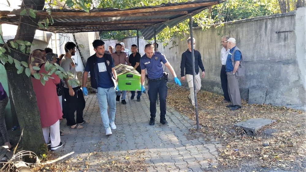 Yaşlı adam intihar etti!