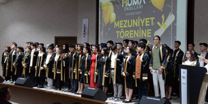 Hüma Okullarında Mezuniyet Coşkusu Yaşandı