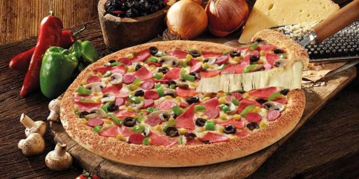 Evde pizza nasıl yapılır? İşte evde pizza yapmanın en kolay yolu