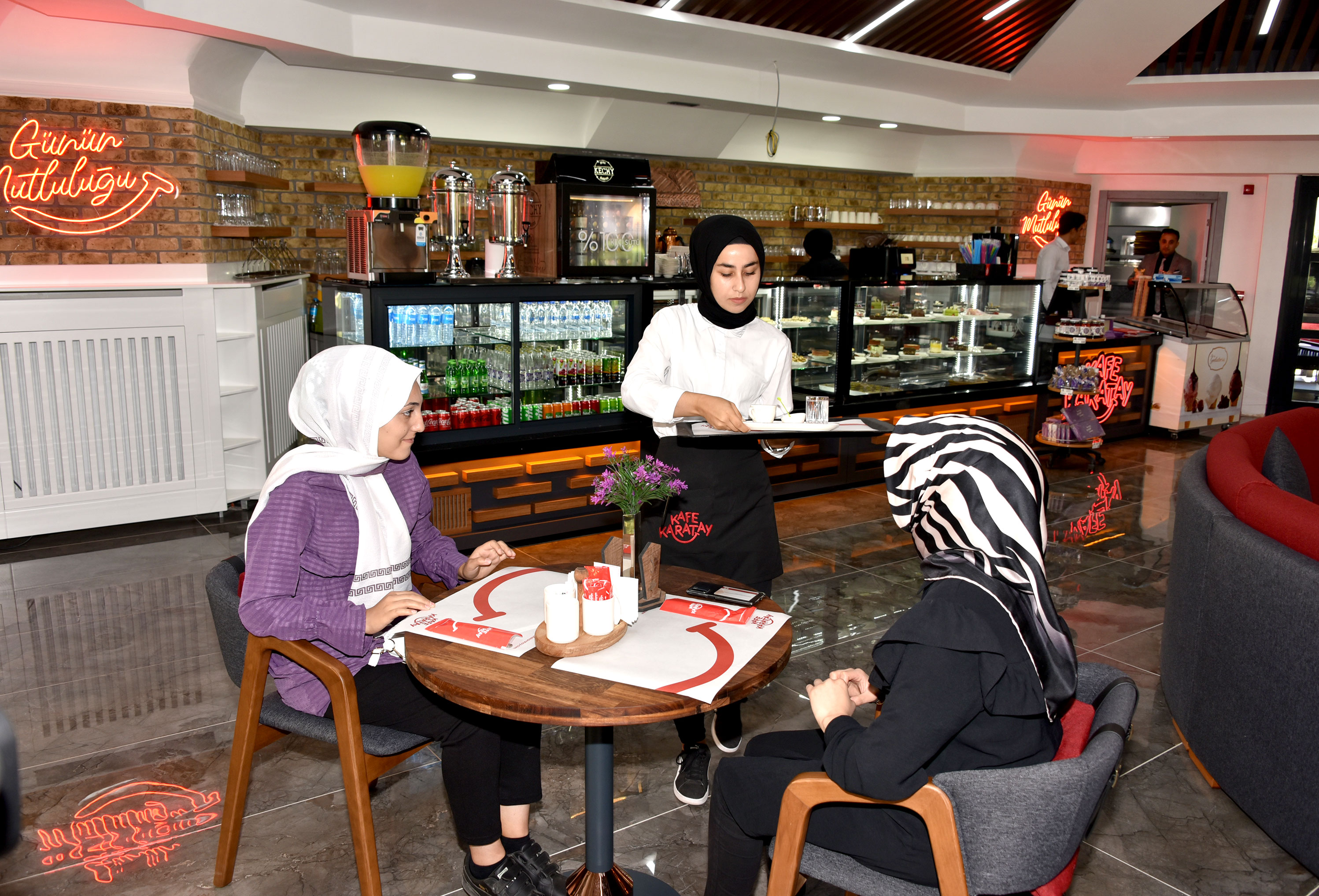 buyuksinan-kafe-karatay-1.jpg