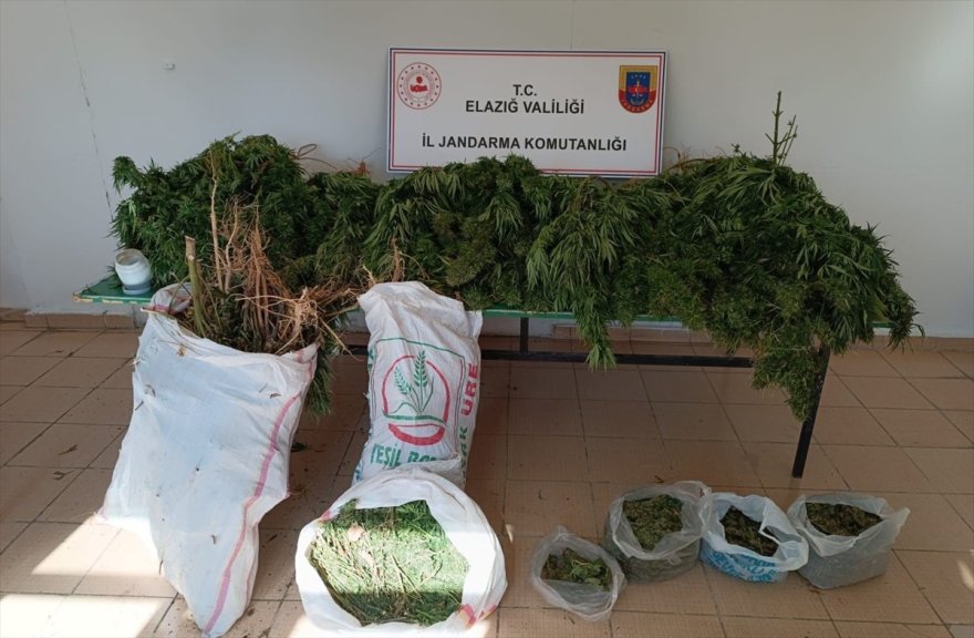 Elazığ'da 20 kilo 200 gram esrar ele geçirildi