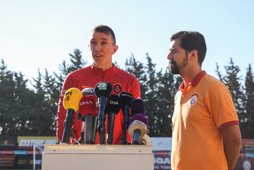 Fernando Muslera, Galatasaray'ın transferlerinden memnun: