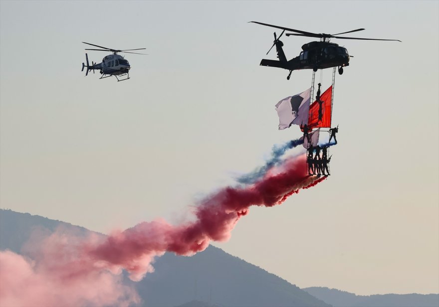 İzmir Airshow, 2. gün uçuşlarıyla tamamlandı