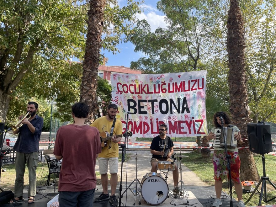 Maltepe'de "Parklar Bizimdir Çocuk ve Gençlik Şenliği" düzenlendi