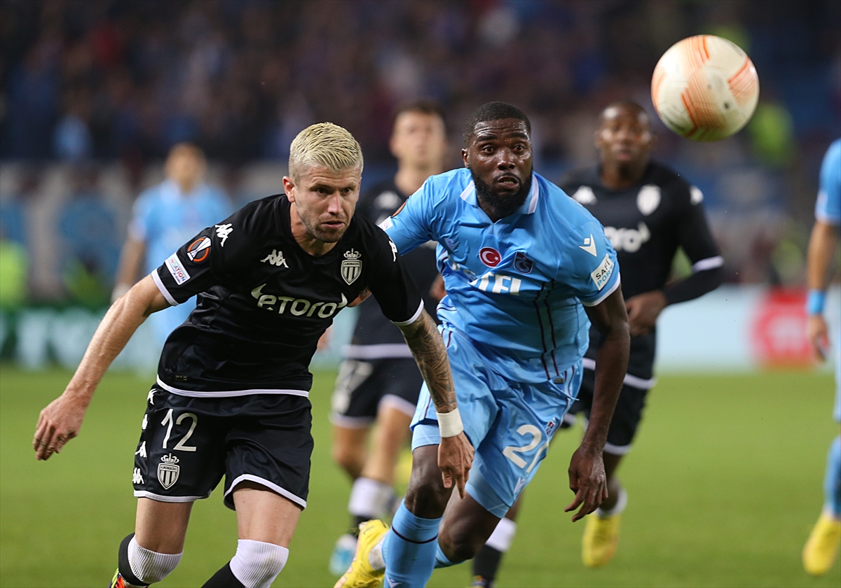 aa-20221013-29151765-29151758-trabzonspor-monaco.jpg
