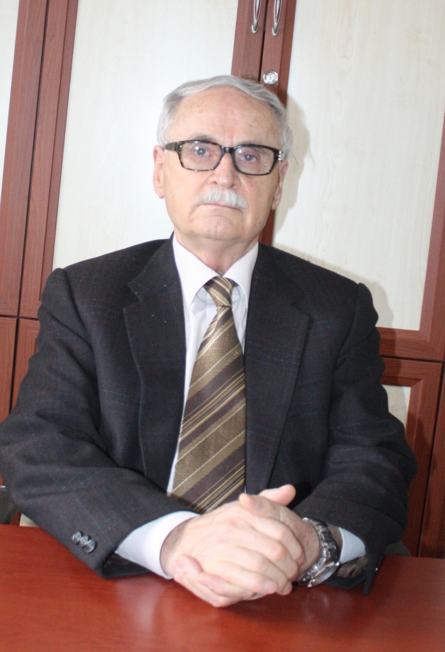 thumbnail-prof-dr-yusuf-kucukdag-fotolari-1.jpg