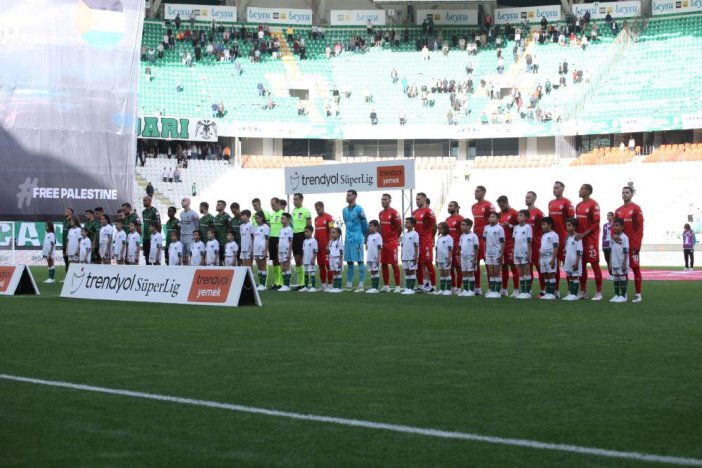 artik-yeter-konyasporda-sular-durulmuyor-konyaspor-1-2-pendikspor-002.jpg