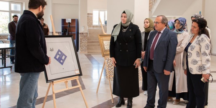 thumbnail-turkiye-yuzyilinda-turk-islam-kitap-sanatlari-karma-sergisi-sanatseverlerle-bulustu-2.jpg