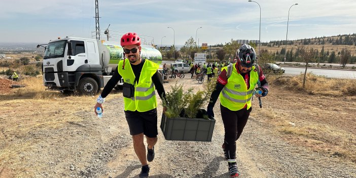 konya-buyuksehir-bisikletseverleri-gelecege-nefes-icin-bulusturdu-001.jpg