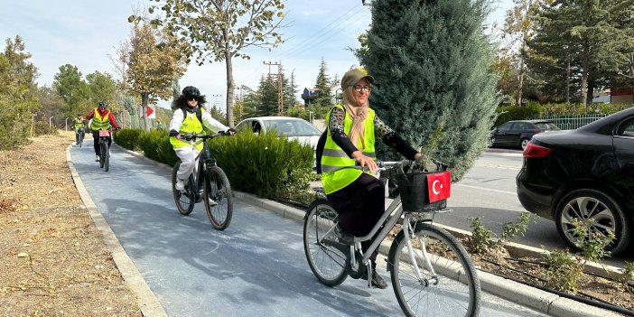 konya-buyuksehir-bisikletseverleri-gelecege-nefes-icin-bulusturdu-002.jpg