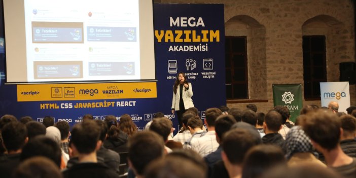 mega-yazilim-akademisi-basladi-003.jpg