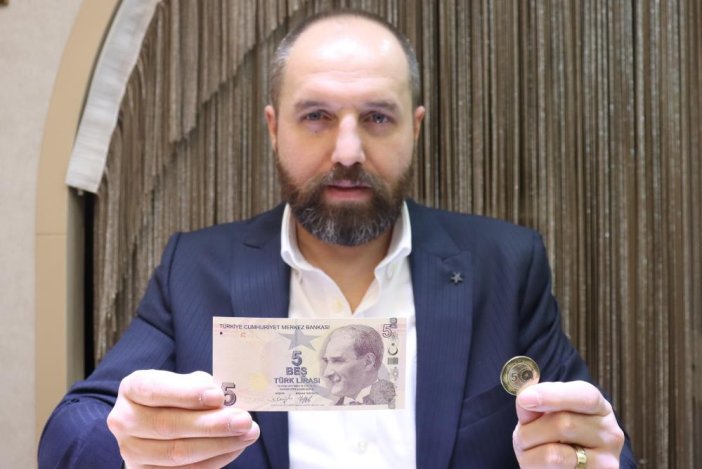 yeni-5-lira-001.jpg