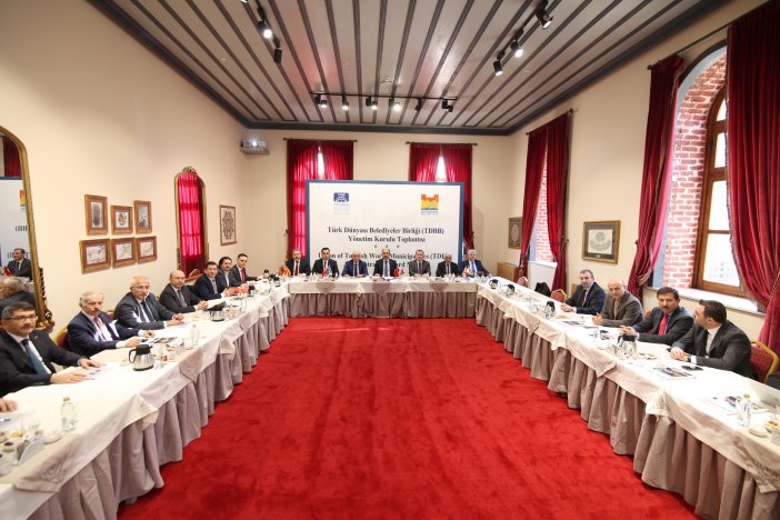 turk-dunyasi-belediyeler-birligi-005.jpg