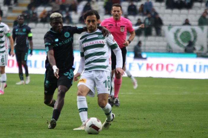 konyaspor-adana-demirspor-002.jpg