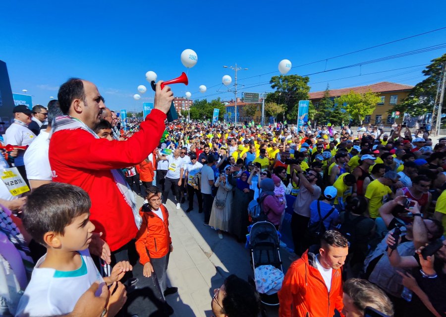 konya-yari-maratonu-003.jpg