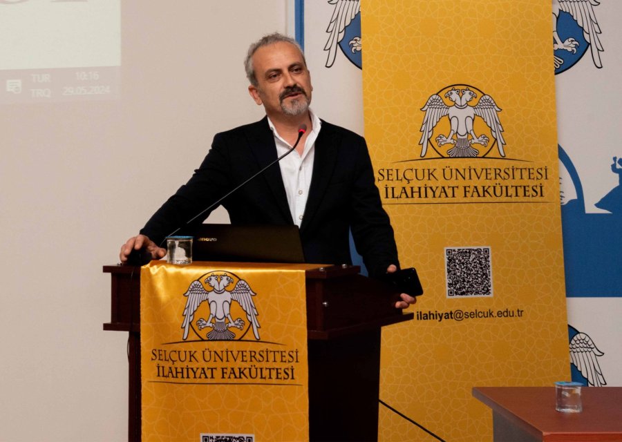 thumbnail-selcuk-universitesinde-filistini-anma-programi-yapildi-5.jpg
