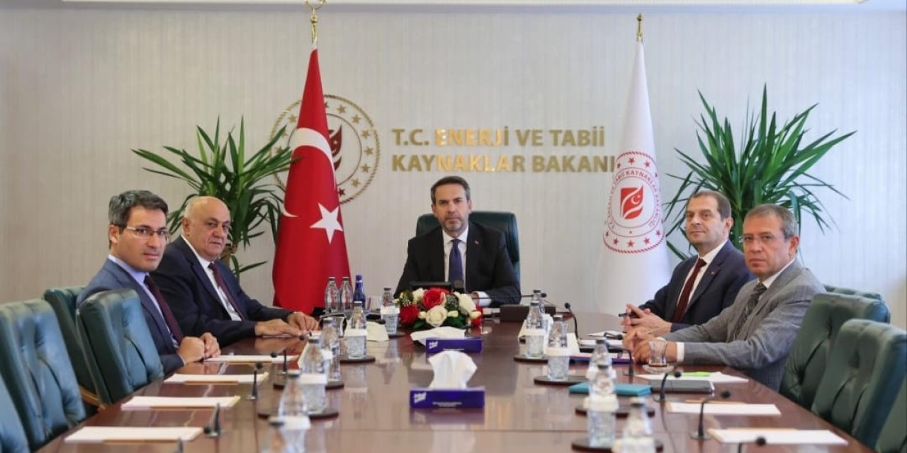 ramazan-erkoyuncu-bakan-bayraktar.jpg