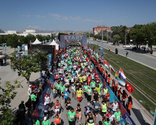 4-geleneksel-konya-yari-maratonu-001.jpg