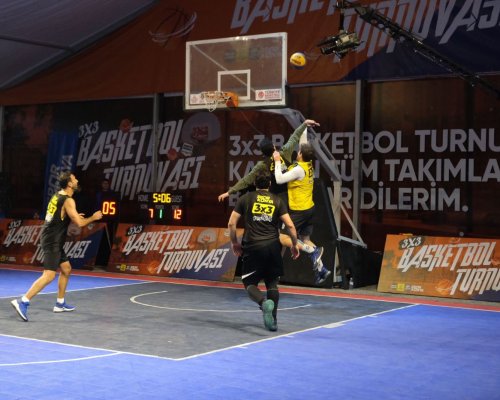 konyada-3x3-basketbol-turnuvasi-yapildi-001.jpg