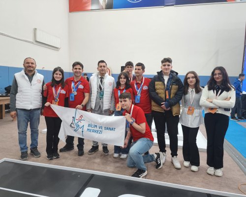 16-meb-robotik-yarismasi-erzurum-002.jpg