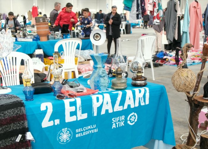 selcuklu-ikinci-el-pazari-003.jpg