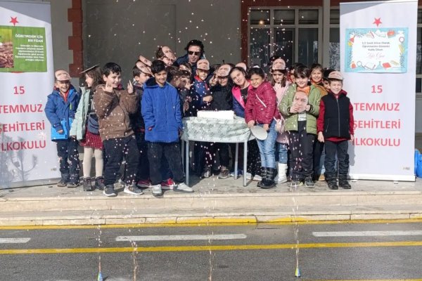 15-temmuz-sehitleri-ilkokulu-003.jpg