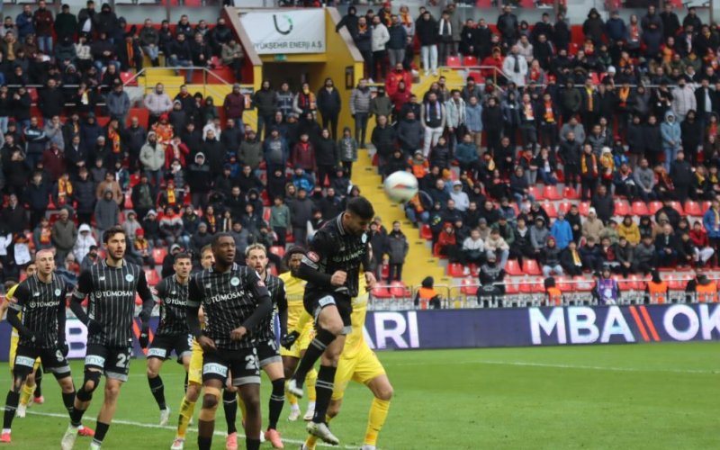 kayserispor-konyaspor.jpg