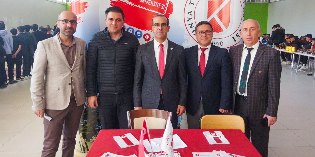 ktun-eregli-universite-kariyer-gunlerinde-yogun-ilgi-gordu-04.jpg