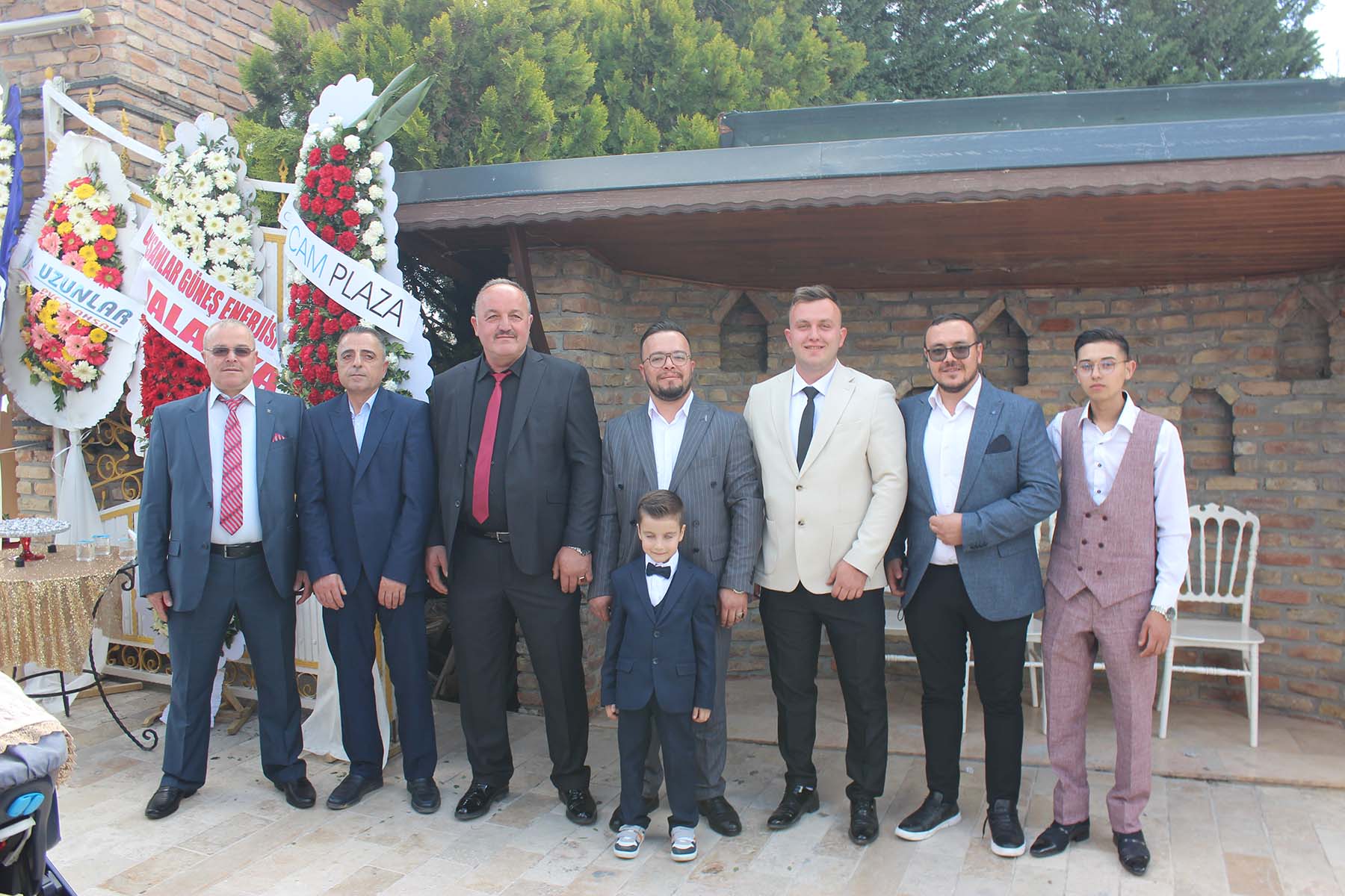 nese-ile-ahmet-muhtesem-dugunle-evlendi.jpg