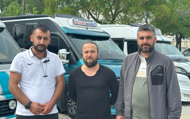 yilin-minibus-soforu-konya.jpeg