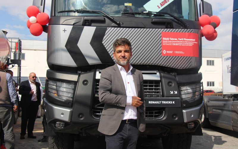 renault-trucks-001.jpeg