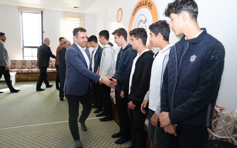 fatih-ozgokcen-kulu-ziyareti.jpg