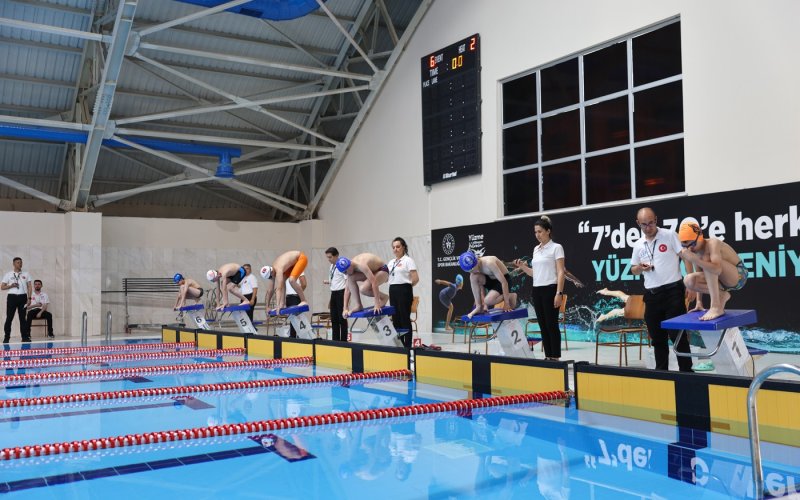 selcuklu-yuzme-yarislari-001.jpg