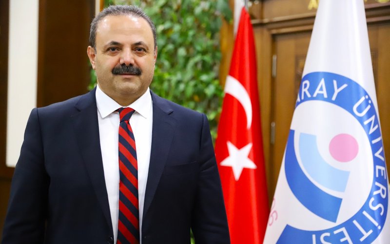asu-rektoru-alpay-aribas.jpeg