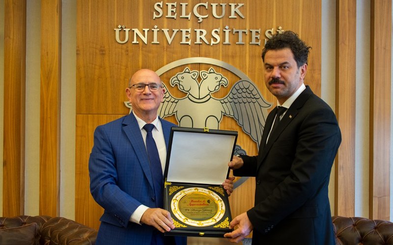 selcuk-universitesi.jpg