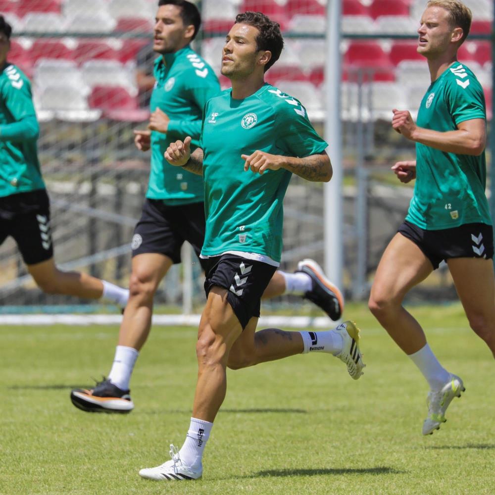 2025/07/10/konyaspor-antrenman.jpg