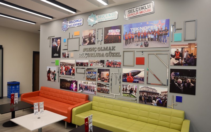 thumbnail-selcuklu-genclik-merkezi-3.jpg