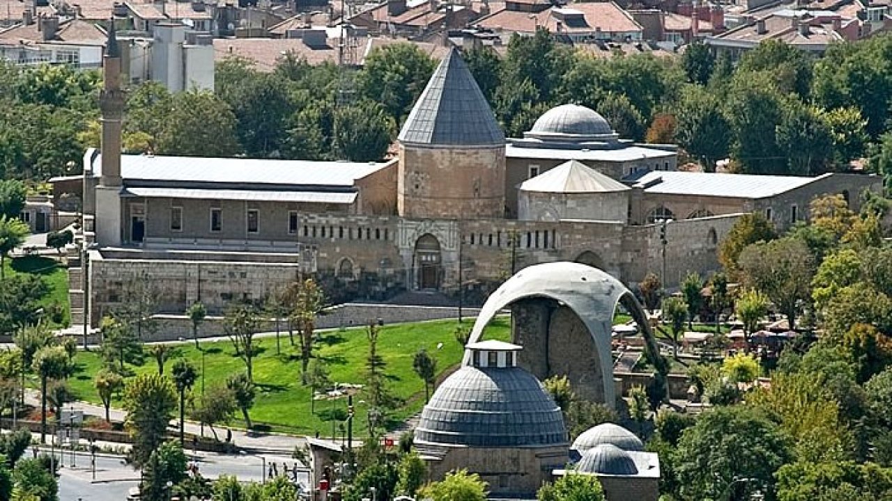 konya-alaeddin-2.jpg